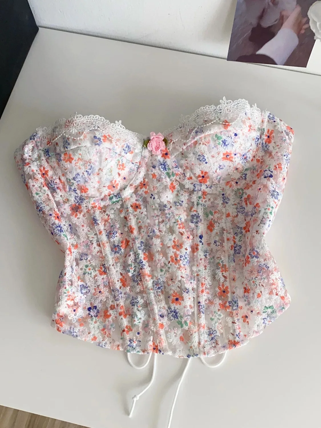 French-style romantic floral lace tube top corset, sweet and cute floral corset, fashionable and elegant party corset.