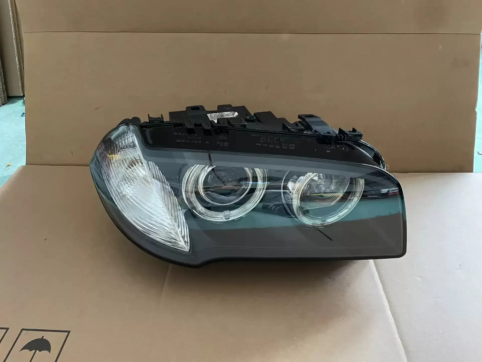 

Front headlamp Headlight Daytime Running DRL Low High Beam Turn signal for BMW X3 E83