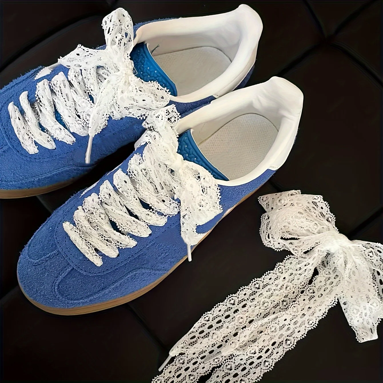 Białe sznurówki do butów w sty – Travis Scott Lace recenzja i cena