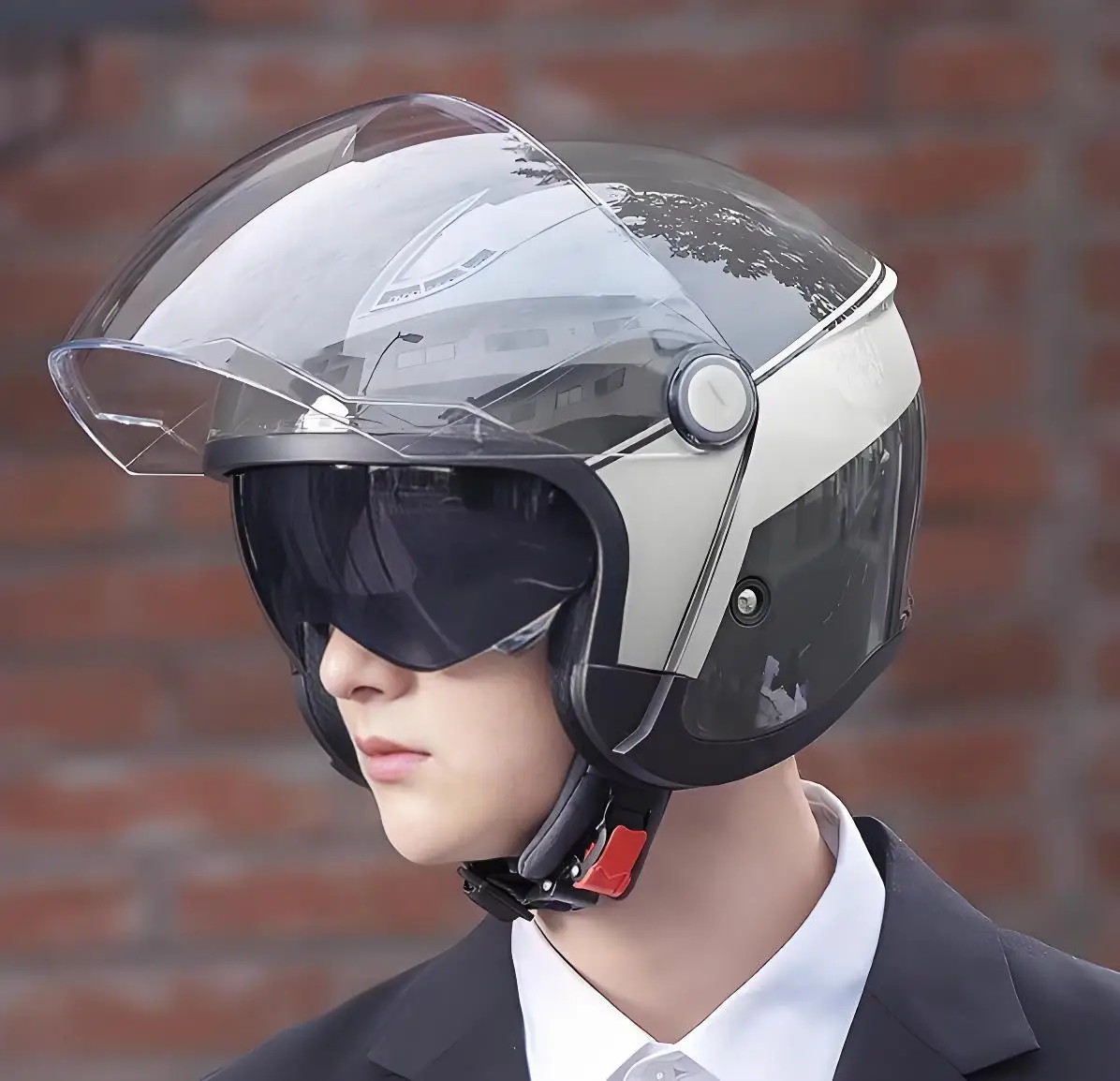 Winter-Elektroroller-Helm LAVAHEAT, selbsterwärmend, 10 mm, Dreifachverriegelung, kratzfest, Nebelvisier, abnehmbarer Liner, brillenfreundlich