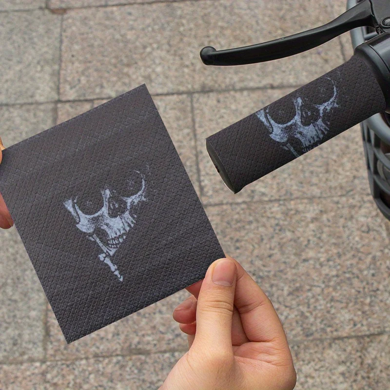 2Pcs 2D Flat Skull Handlebar Vinyl Sticker, Waterproof Decal for Motorcycle Scooter Bike Helmet Decor, Holiday Gift