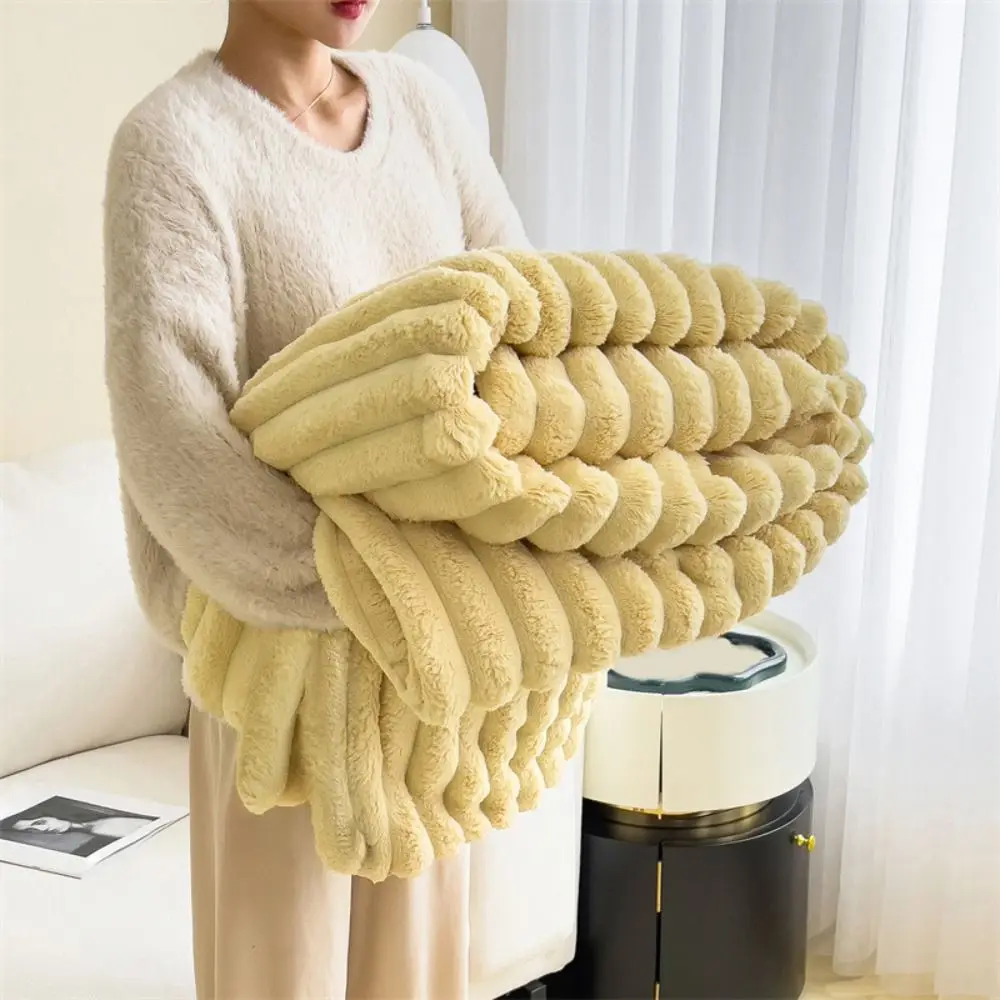 New Double Sided Warm Blanket Warm Breathable Throw Blanket Skin-Friendly Solid Color Striped Blankets