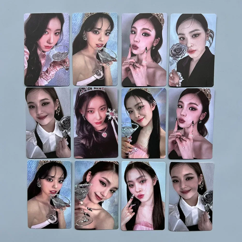 Tarjetas fotográficas de KPOP ITZY, tarjetas LOMO de jaque mate, Yeji Lia Ryujin Chaeryeong Yuna, regalos de colección para fanáticos, nuevo álbum, 5 piezas por juego