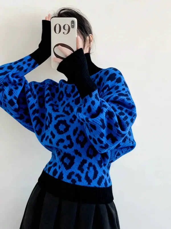 

Синий свитер с леопардовым принтом, высоким воротником, свободного кроя, вязаный, осенне-зимний, повседневный, женский, модный, дышащий, длинный рукав