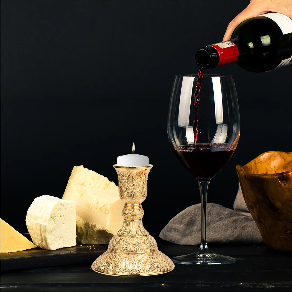 

1Pair Vintage Iron Candlestick Party Candleholder Wedding Dinner Table Adornment Elegant Home Decor Candlestick