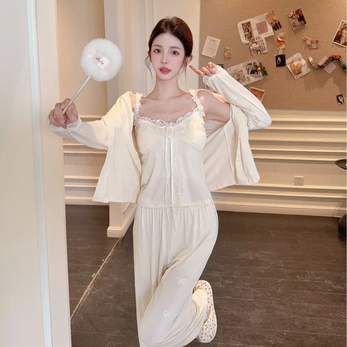 

Women 3PCS Pajamas Set Sexy Lace Sleepwear Intimate Lingerie Loose Satin BathRobe Homewear Trouser Suit Spring Summer Loungewear