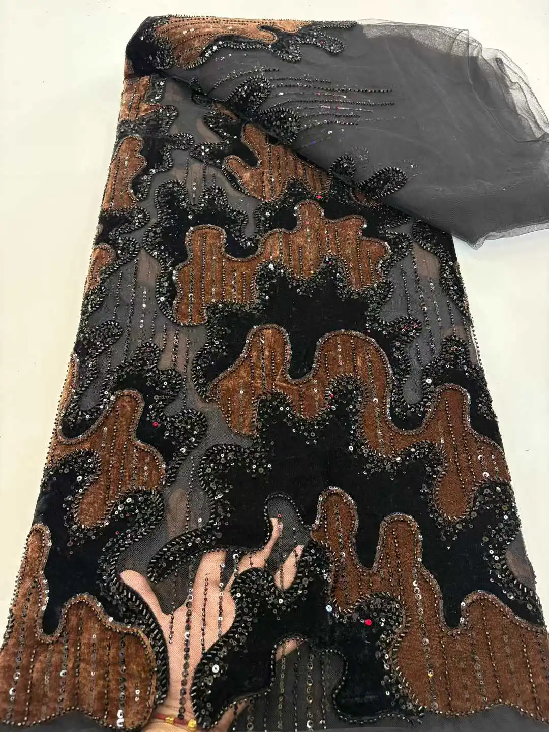 Afrikaanse fluwelen borduurwerk kralen kant tule stof 2025 Franse pailletten kant stof voor damesjurken trouwjurken.325X-C2.5