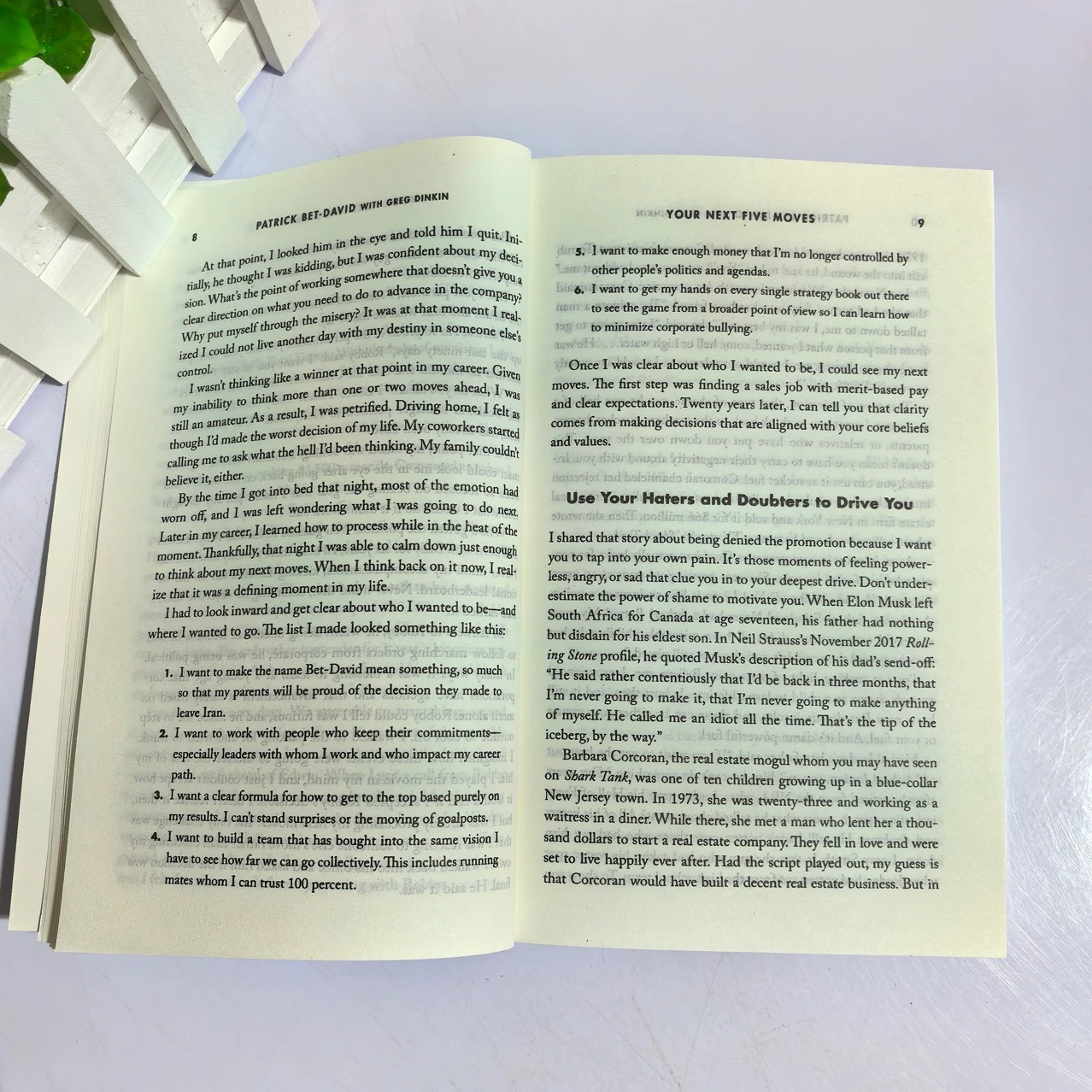 Your Next Five Moves: Master The Art Of Busuness Strategy Englosh Book