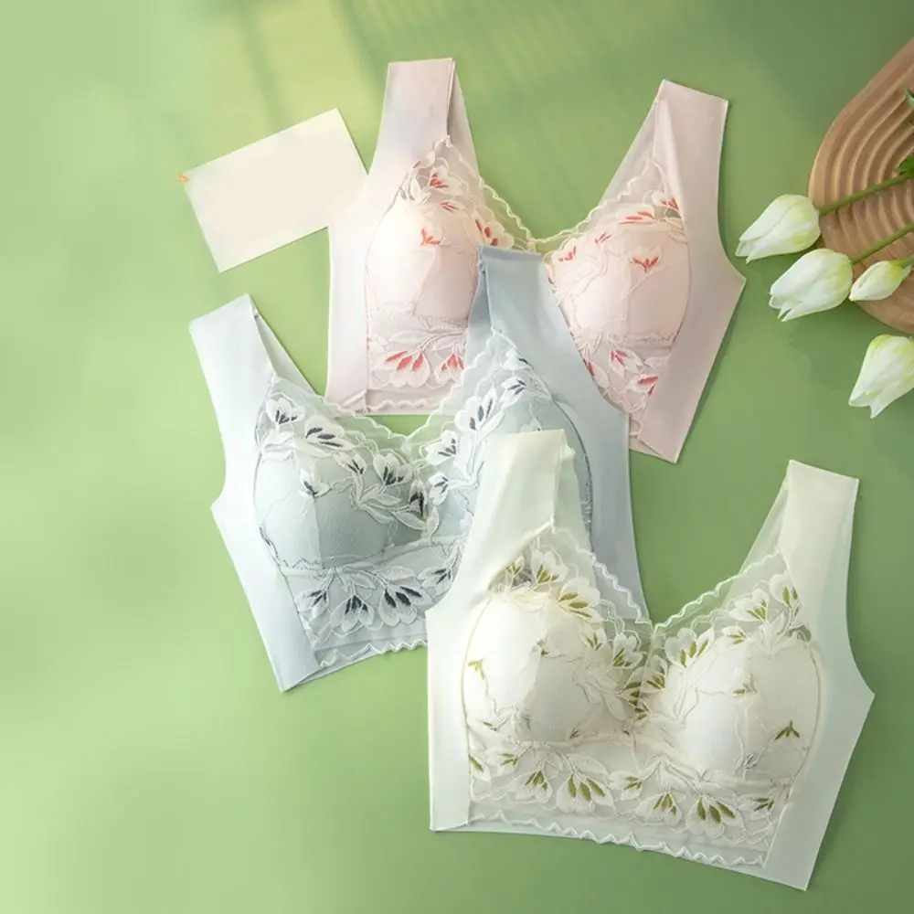 

Breathable Plus Size Lace Wireless Bra Close-fitting Shockproof Deep V Underwear Push Up Anti-sagging Brassiere for Women Gifts