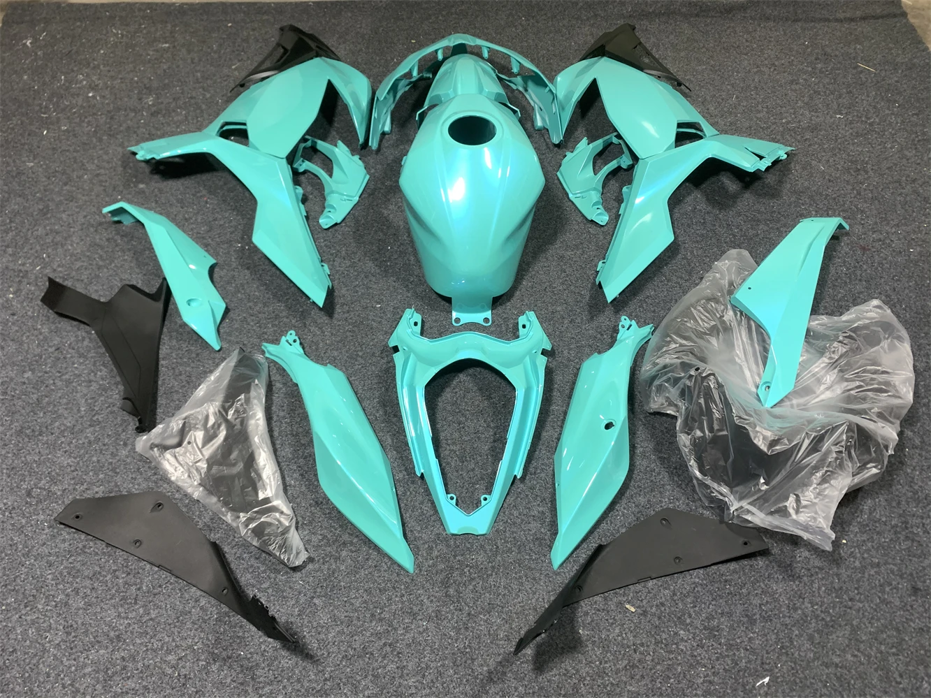 Bodywork Fairing Body Kit for KAWASAKI Z Ninja 400 2018 2019 2020 2021 2022 2023 Z400 Ninja400 EX ZX Z EX400 ZX400 Brilliant blu