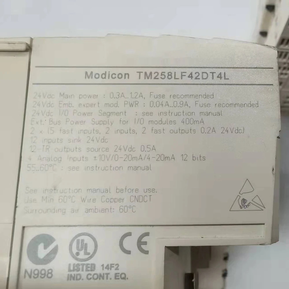 TM258LF42DT4L PLC M258 Modicon Controller คุณภาพสูง Fast เรือทำงานได้อย่างสมบูรณ์แบบ