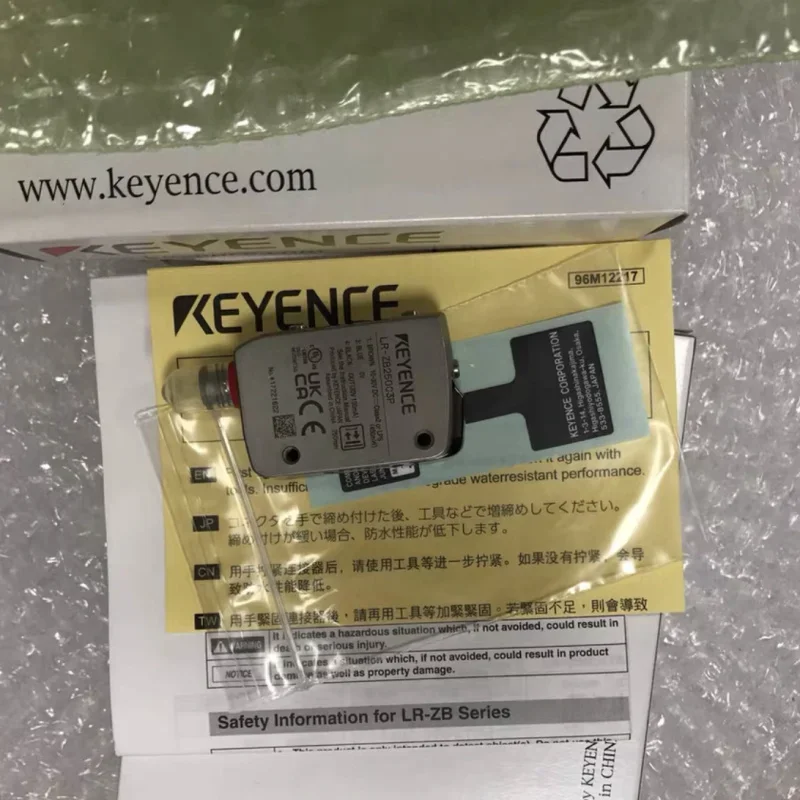 Japan Keyence LR-Z series Digital CMOS   Sensor LR-ZB250CP  LR-ZB250C3P LR-ZB250AP New and Original