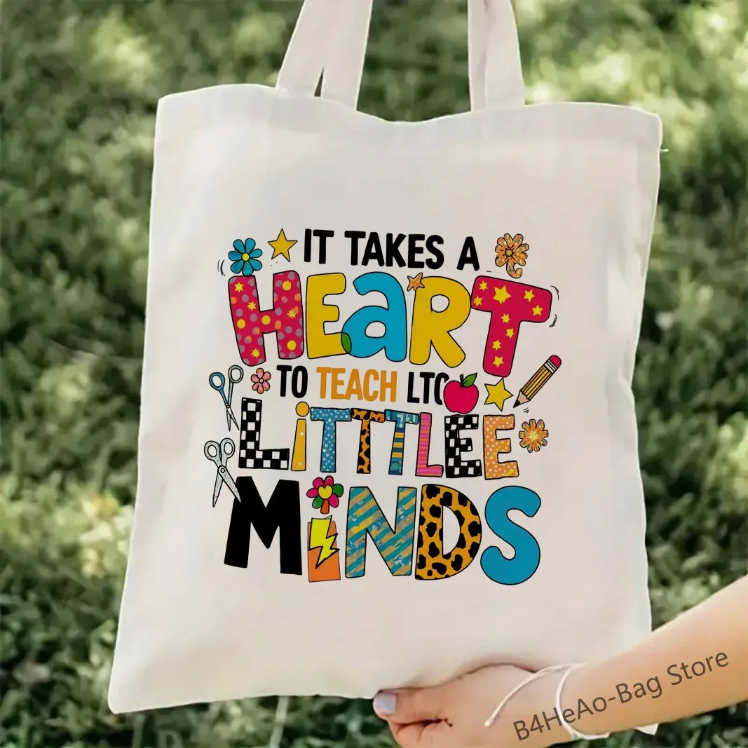 حقائب يد مطبوعة من Teach Love Inspire للنساء من Apple Books Pencil Graphics Tote Bag، هدية للمعلم، حقائب كتف للسفر والشاطئ