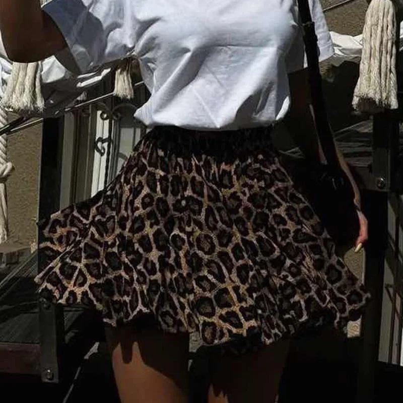 2024 Retro New Wholesale Fashion Short Skirt Sexy Leopard Print Elastic Band Versatile Slim Skirt