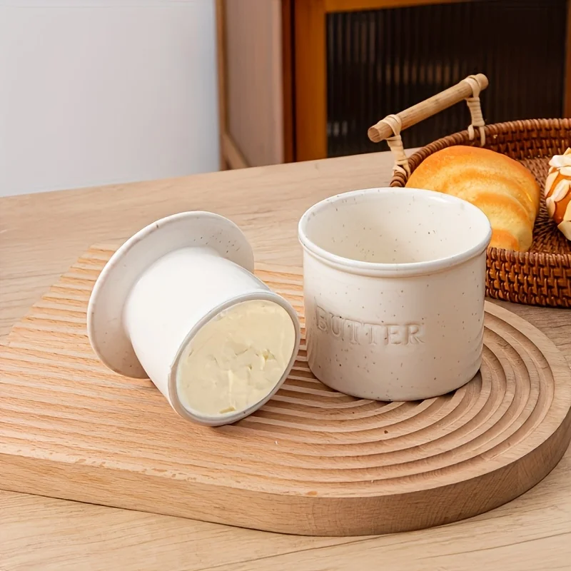 

Amazon Simple Ceramic Butter Storage Container with Lid Home Butter Dish