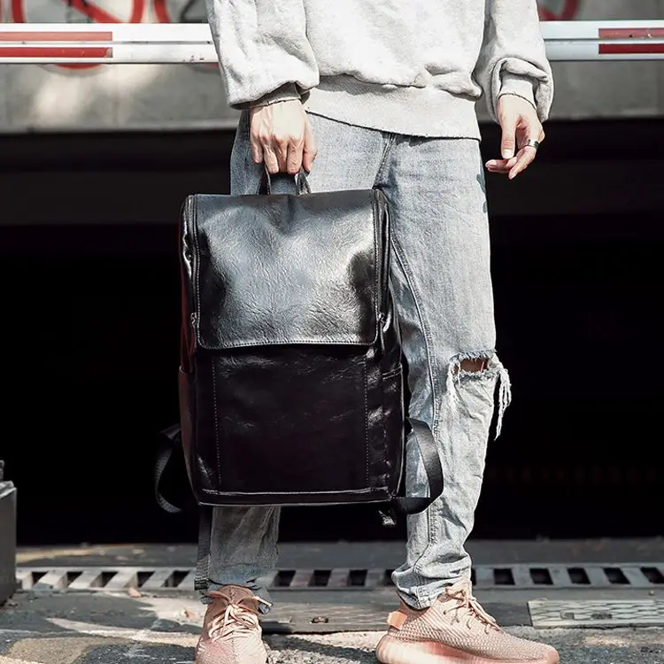 

Retro Leather Backpack Men's Business Commuter Large Capacity Computer Bag Travel Backpack Soft Leather Bookbag Durable