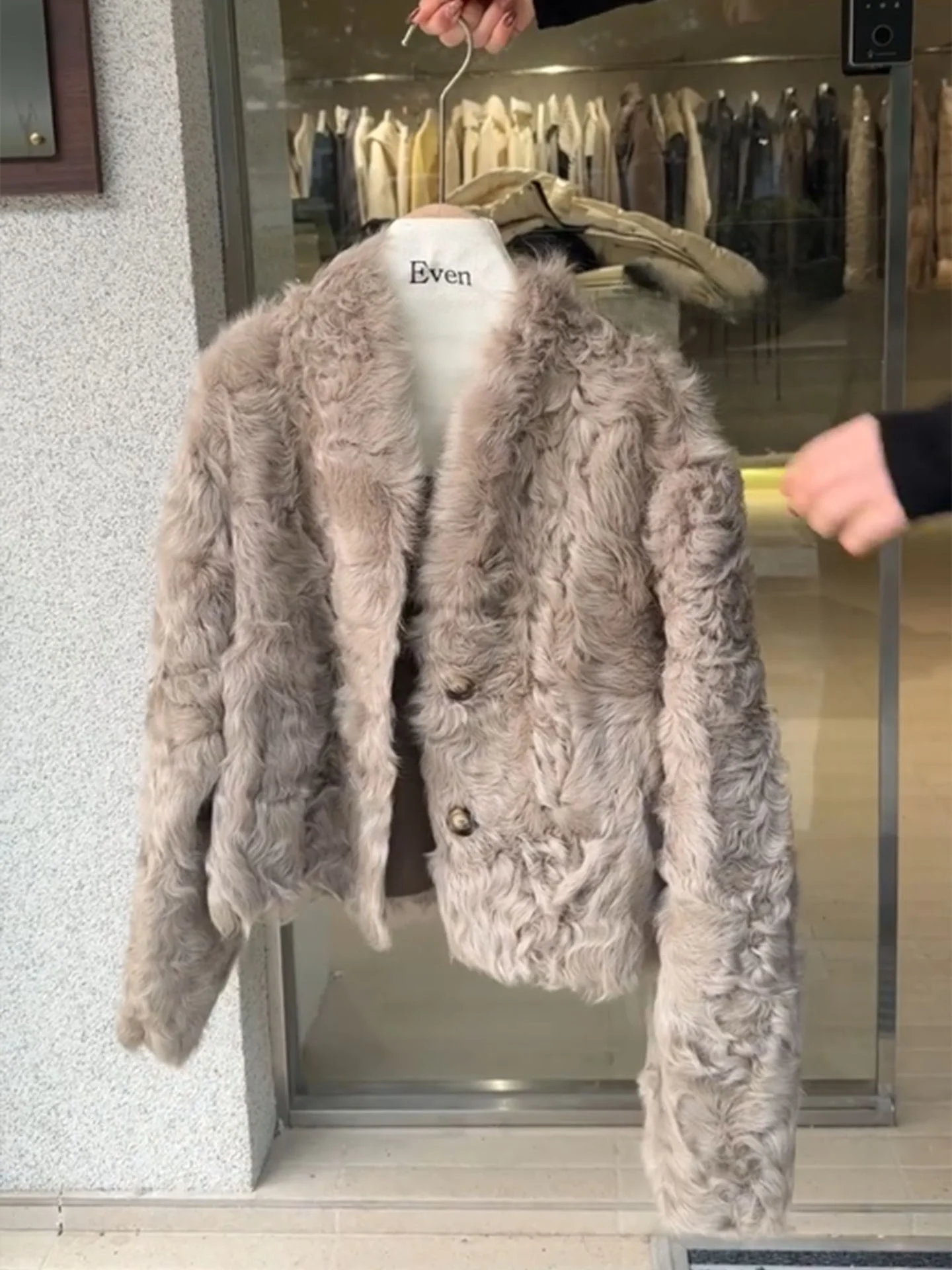 

Unique Ultra-Attractive Faux Fur Jaet Women's Winter Casual Fce-Lined ort Outerwear Light ey High-End Feel V-Ne Bu...