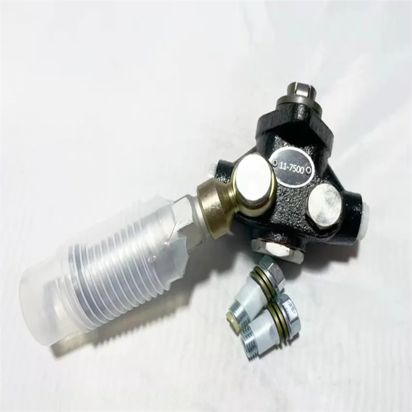 

Fuel pump 11-7500 for Thermo King for thermoking truck refrigeration parts TB-37-11-7500 Pump Fuel 2.2DI