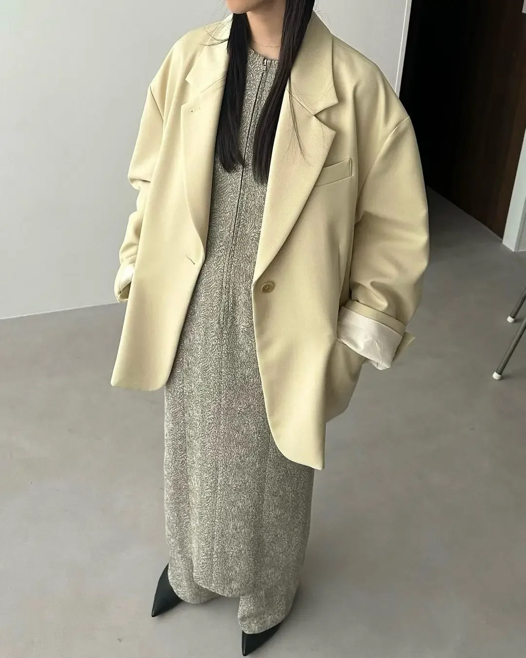 Kuzuwata Notched Collar Long Sleeve Soft Blazers Jackets Single Breasted Simple Coat Women Japanese New Casual Women\'s Jacket