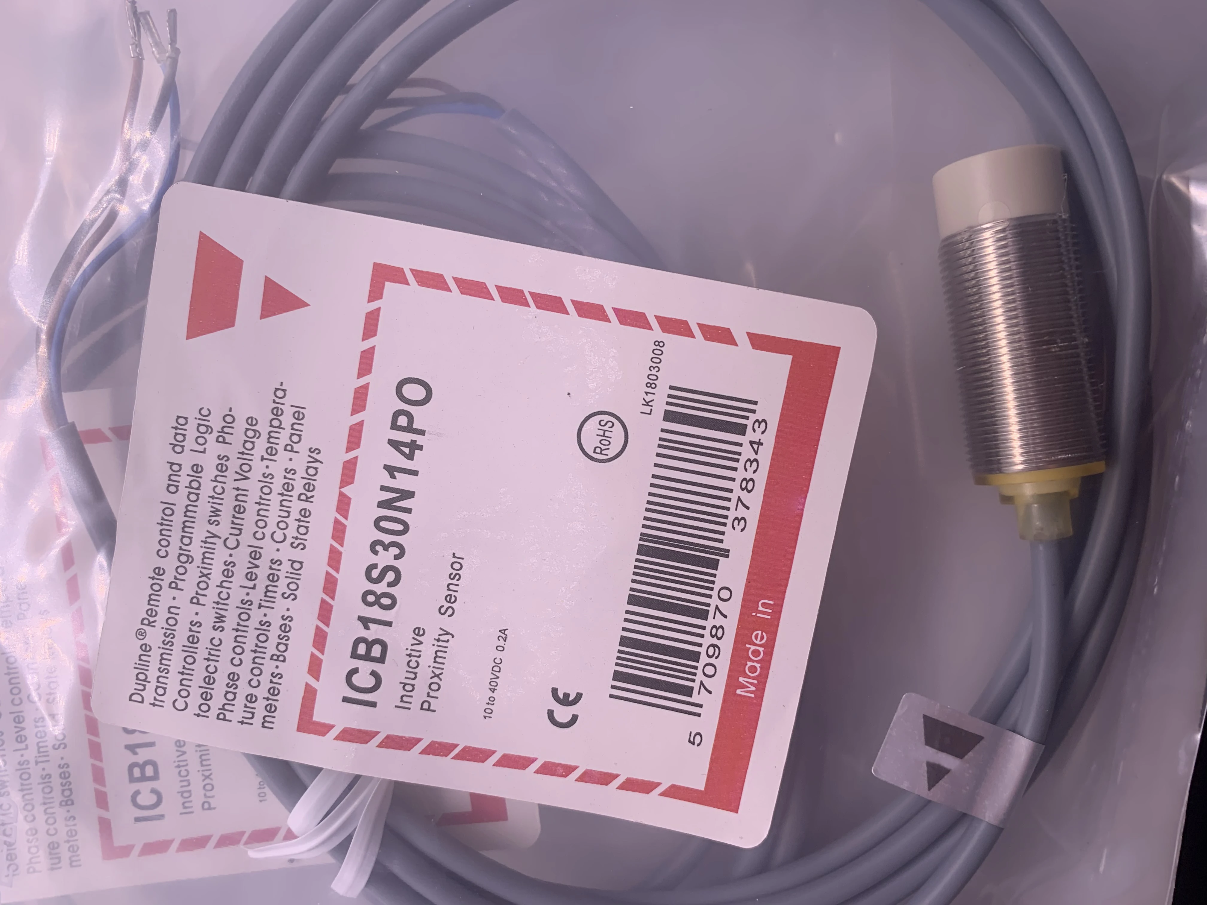 New Proximity Switch Sensor in Stock ICB18S30N14PO ICB18S30N14PC One-year Warranty High Quality Seller