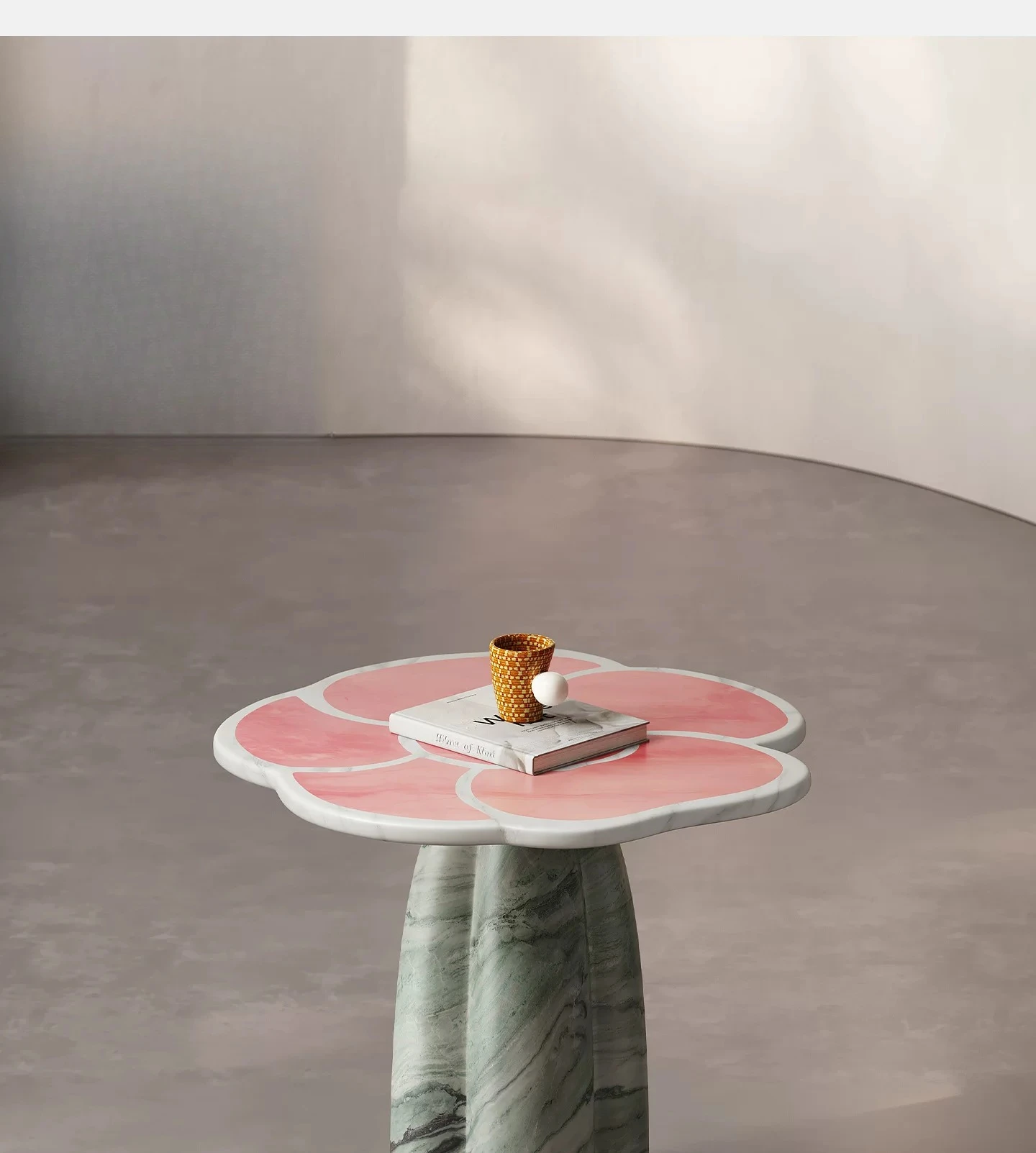 Italian light luxury pink jade natural marble spot edge corner few artistic style high-end petal coffee table