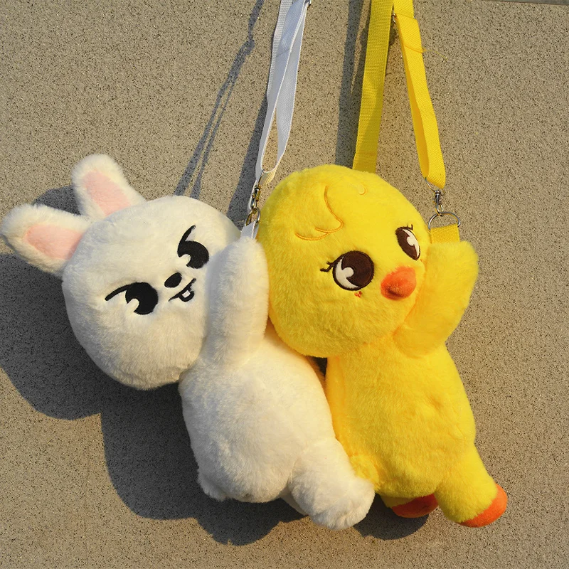 กระเป๋าสะพายข้างตุ๊กตาสัตว์นุ่มนิ่ม SKZOO Stray Kids แบงชาน เฟลิกซ์ วูล์ฟชาน บ๊อบคาริ ของเล่นเด็ก ของขวัญสำหรับแฟนคลับ K-POP ของสะสม SKZ