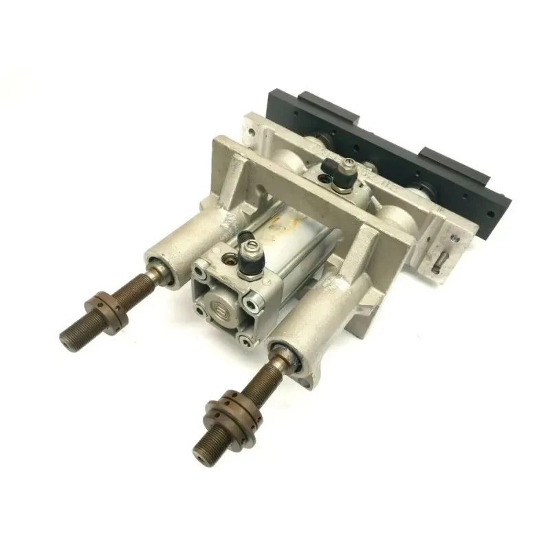 high quality 4 Pneumatic Pallet Lifting Transfer System Programming Controller