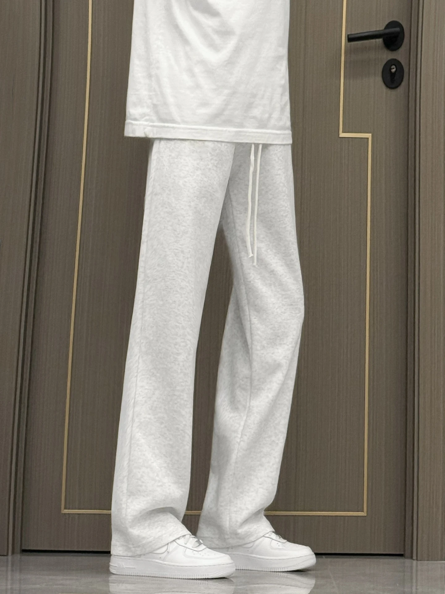 

Cleanfit Men's Spor ey-White Floral Pants Autumn Casual Loose Straight Leg Trousers Comfortable Breathable Youth Faion