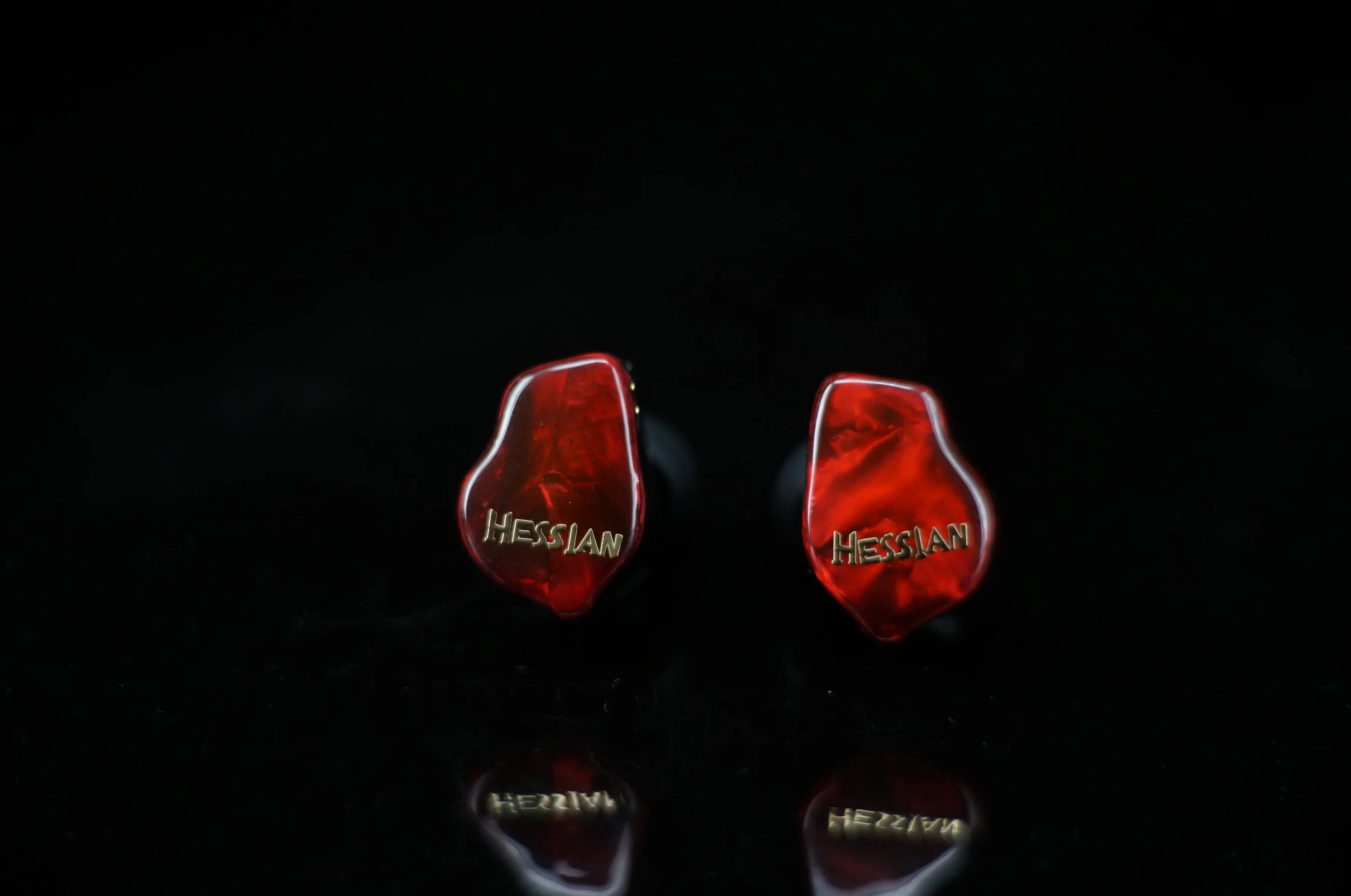 

Audione HESSIAN BN9 10mm High-Resolution Graphene Flagship Dynamic In-Ear HiFi Monitor Headphones 3.5mm+4.4mm