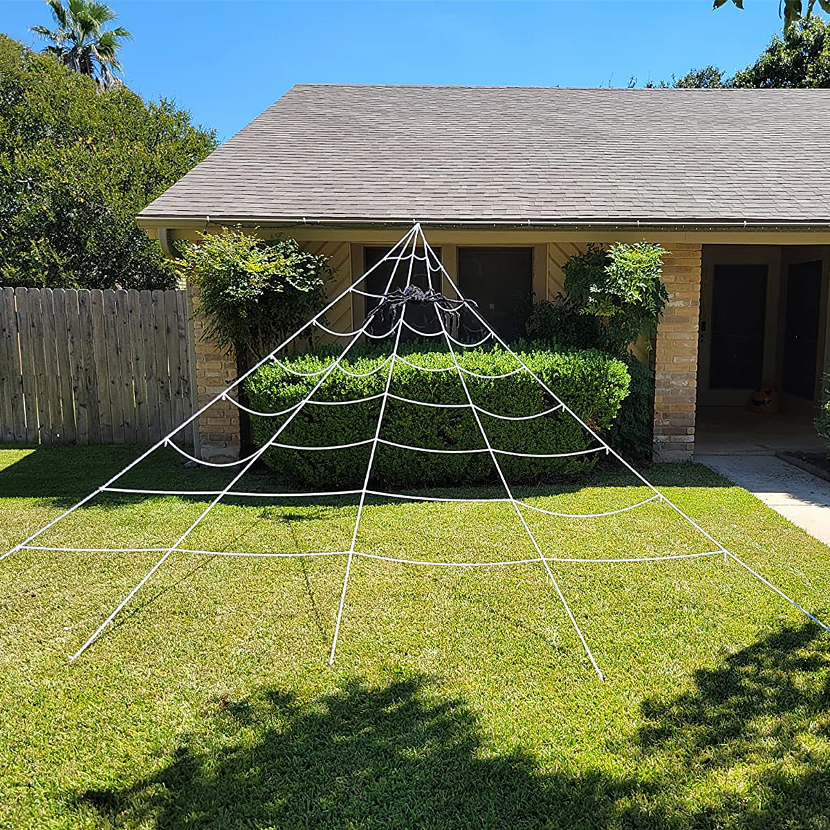 

1Pcs Spooky Halloween Triangular Spider Web Comes With A Lifelike Plush Giant Spider For Creating An Eerie Bar Decor