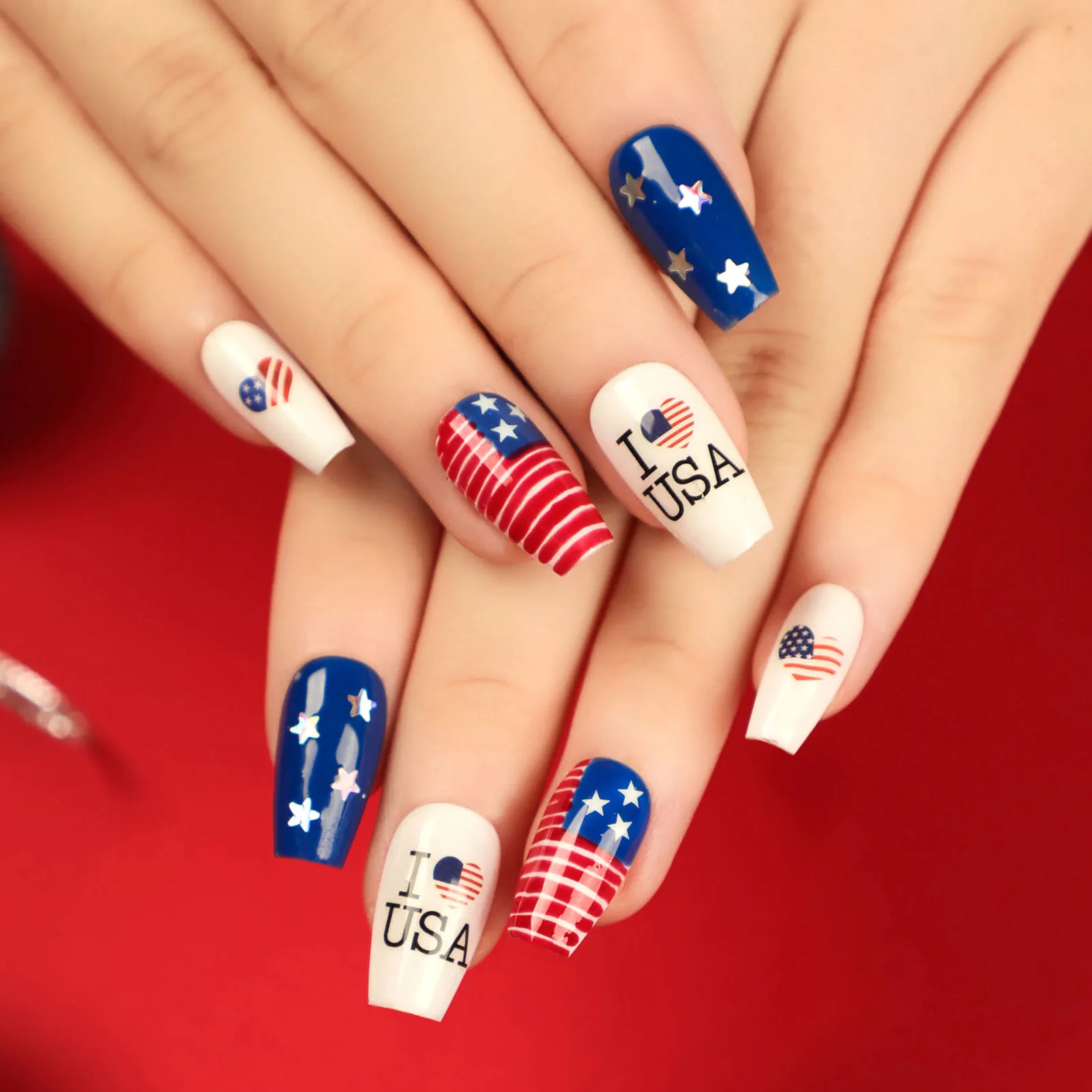 Glossy Fake Nail Manicure Art Star Pattern Independence Day Theme Artificial Nail for Women and Girl Nail Salon