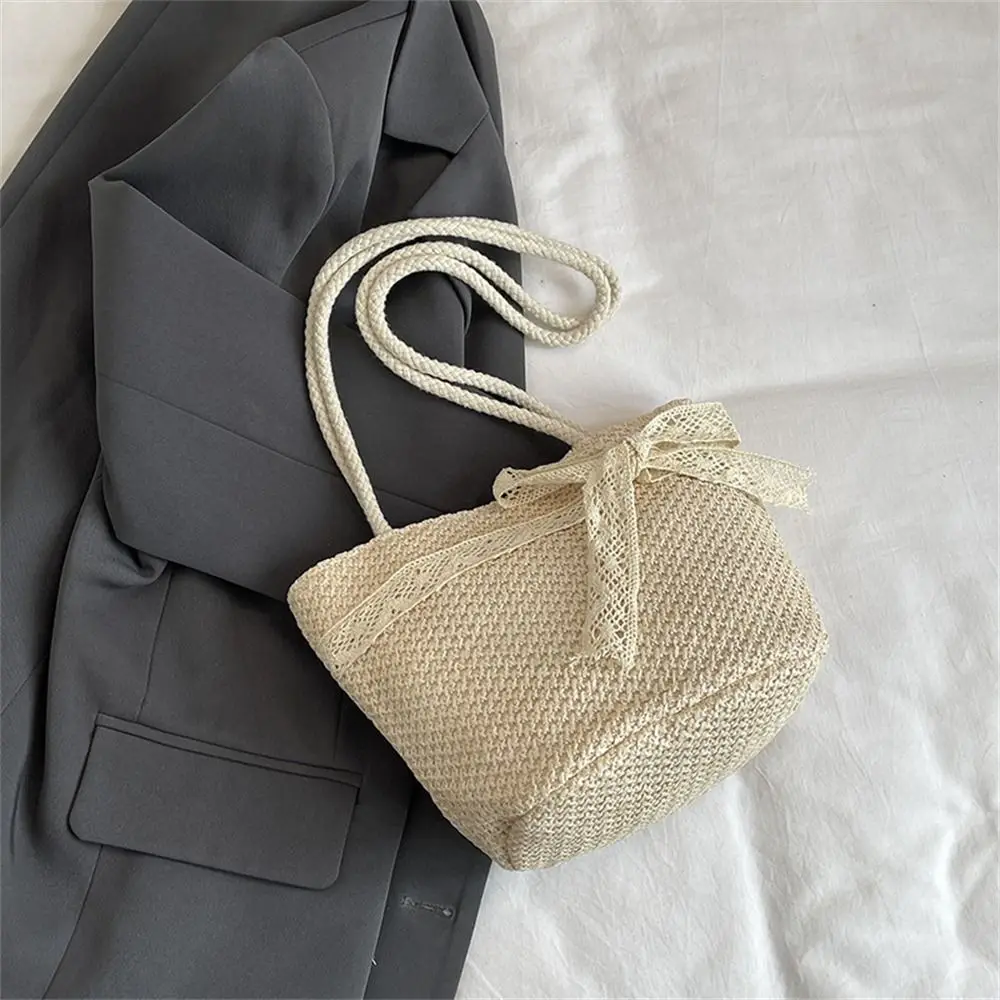 

Fashion Woven Shoulder Bag Handmade Braid Rattan Tote Bags Large Capacity Straw Bag for Women Girls