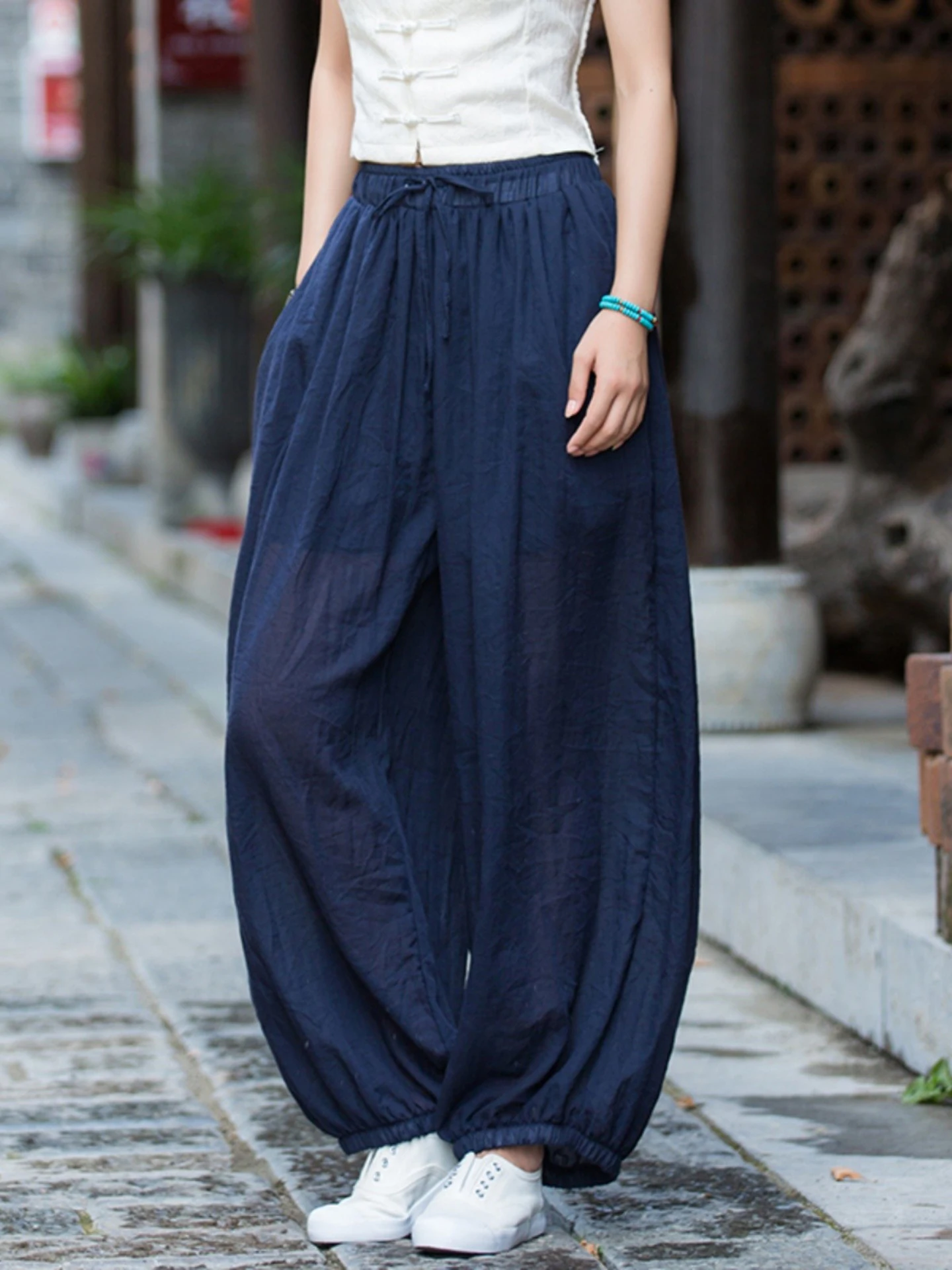 

Women's Loose Flowing Lantern Pants Summer New Style Wide Leg Thin Gauze Casual Pants Breathable Comfortable Natural Waist