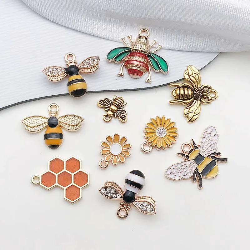 Mix 10/20pcs Enamel Inlaid Rhinestones Charm,Honey Bee,Hellow Daisy Honeycomb Pendants For DIY Jewelry Making Crafting Accessory