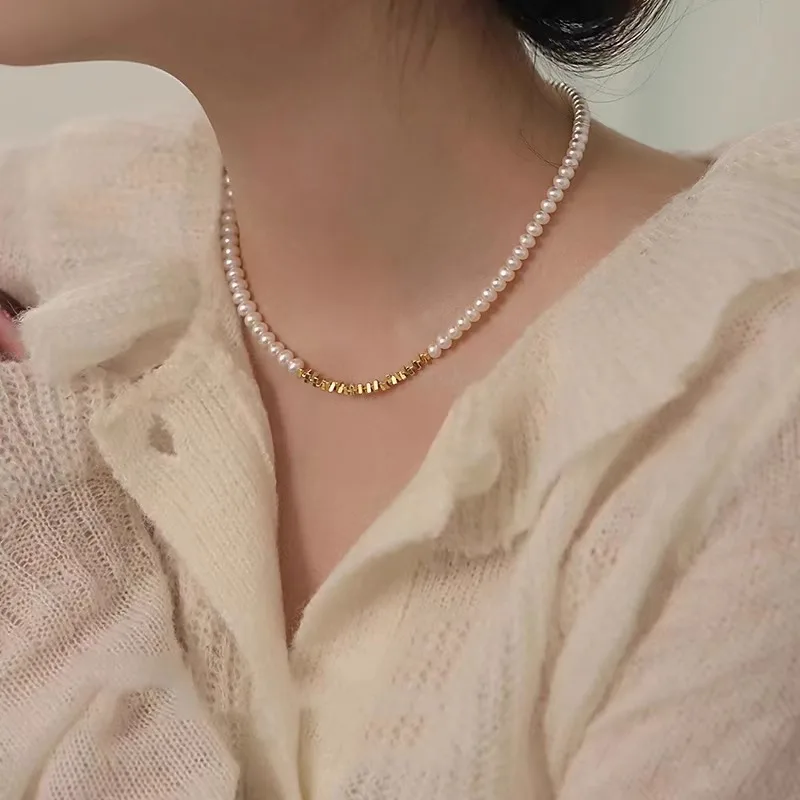 

Broken silve pearl necklace women's light luxury niche design sense new temperament fashion collarbone