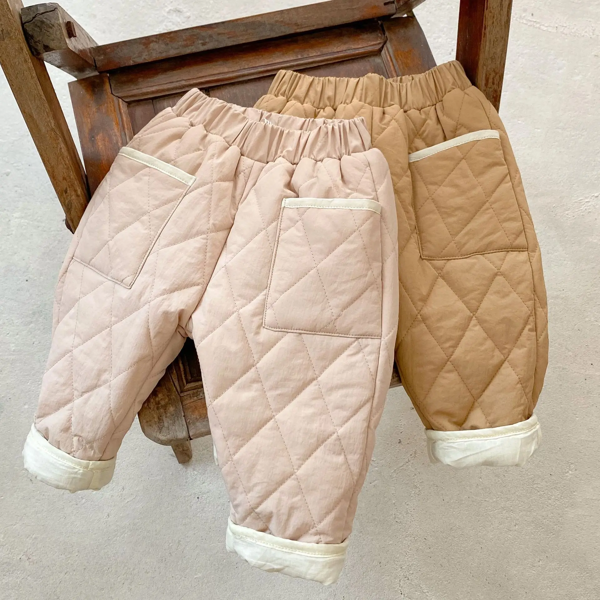 Winter New Baby and Child Boys and Girls Fashion Diamond Cotton Clip Long Pants with Cotton Clip Thickened Versatile Pants