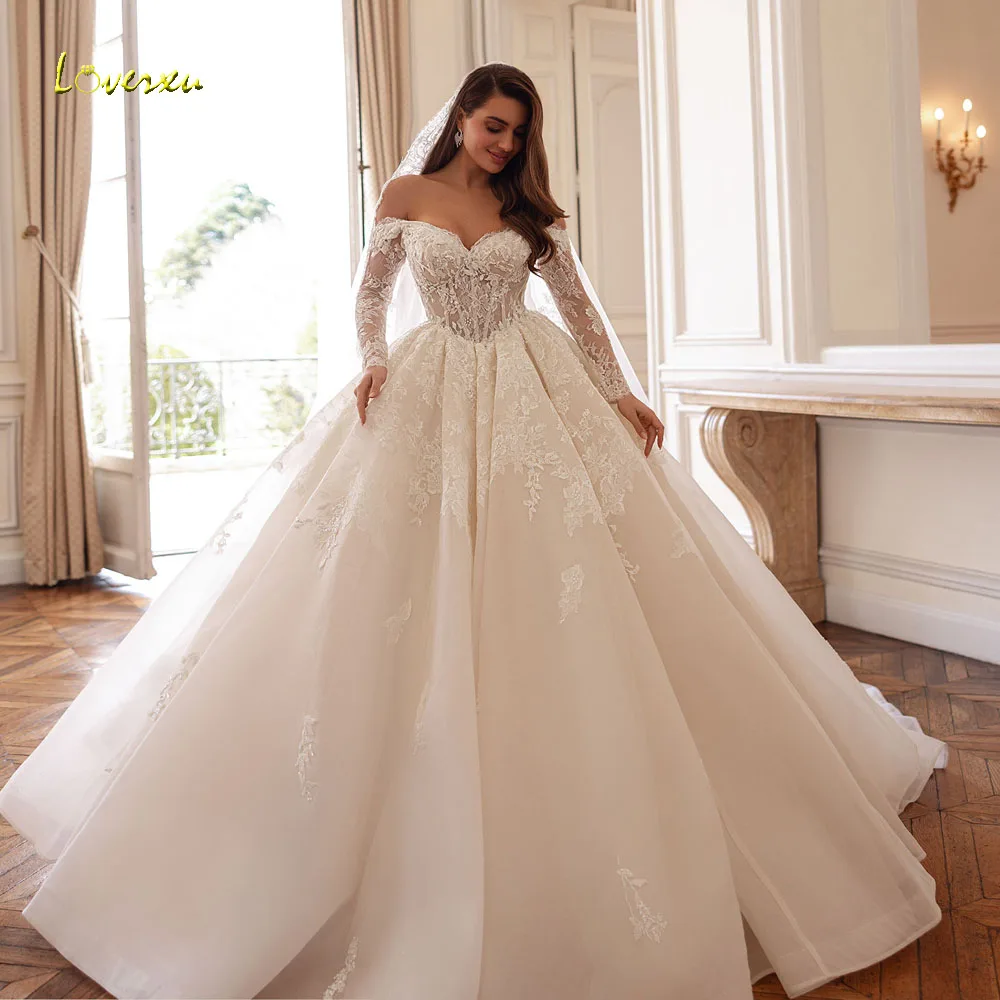 

Loverxu А-силуэта Винтажные свадебные платья Милая с открытыми плечами Vestido De Novia Кружевные аппликации Свадебные платья на заказ