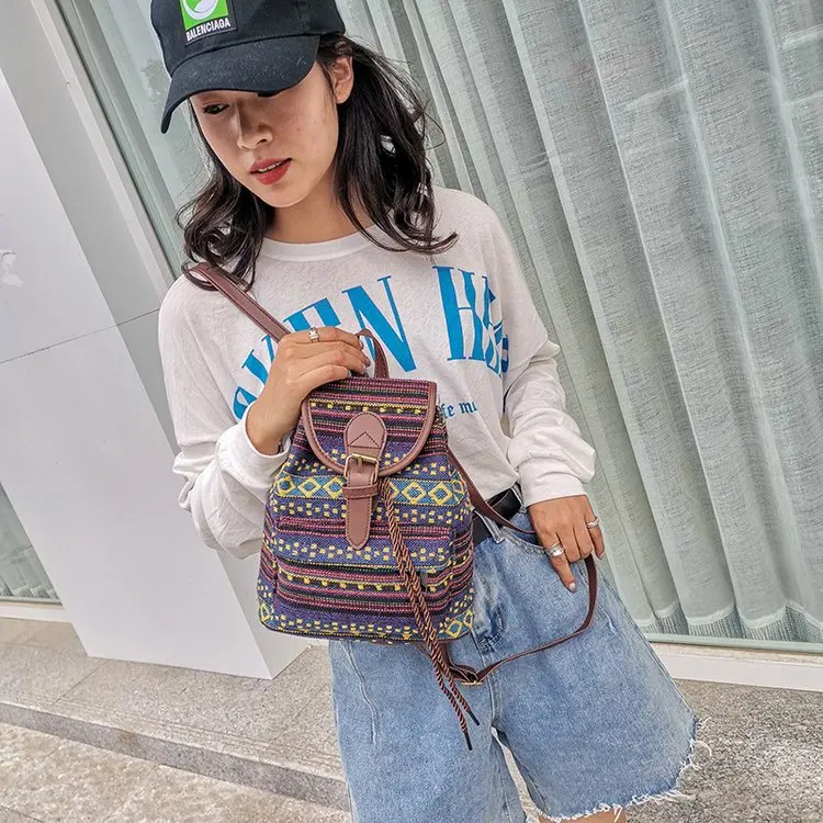 2024 New Ethnic Style Pattern Backpack Canvas Women\'s Bag Fashion Personalized Travel Strap Small Backpack School Backpacks