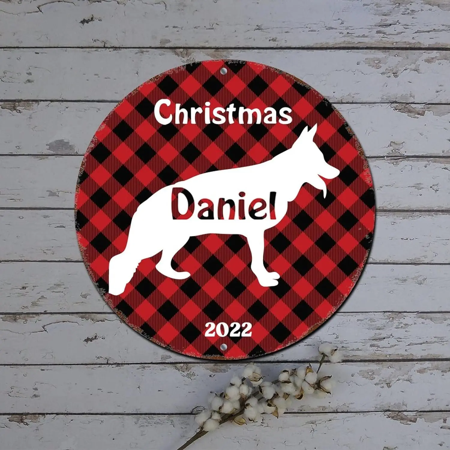 Metal Merry Christmas Sign Custom Dog Name Buffalo Plaid Dog Lover Round Metal Tin Sign Christmas Door Decorations Indoor Rustic