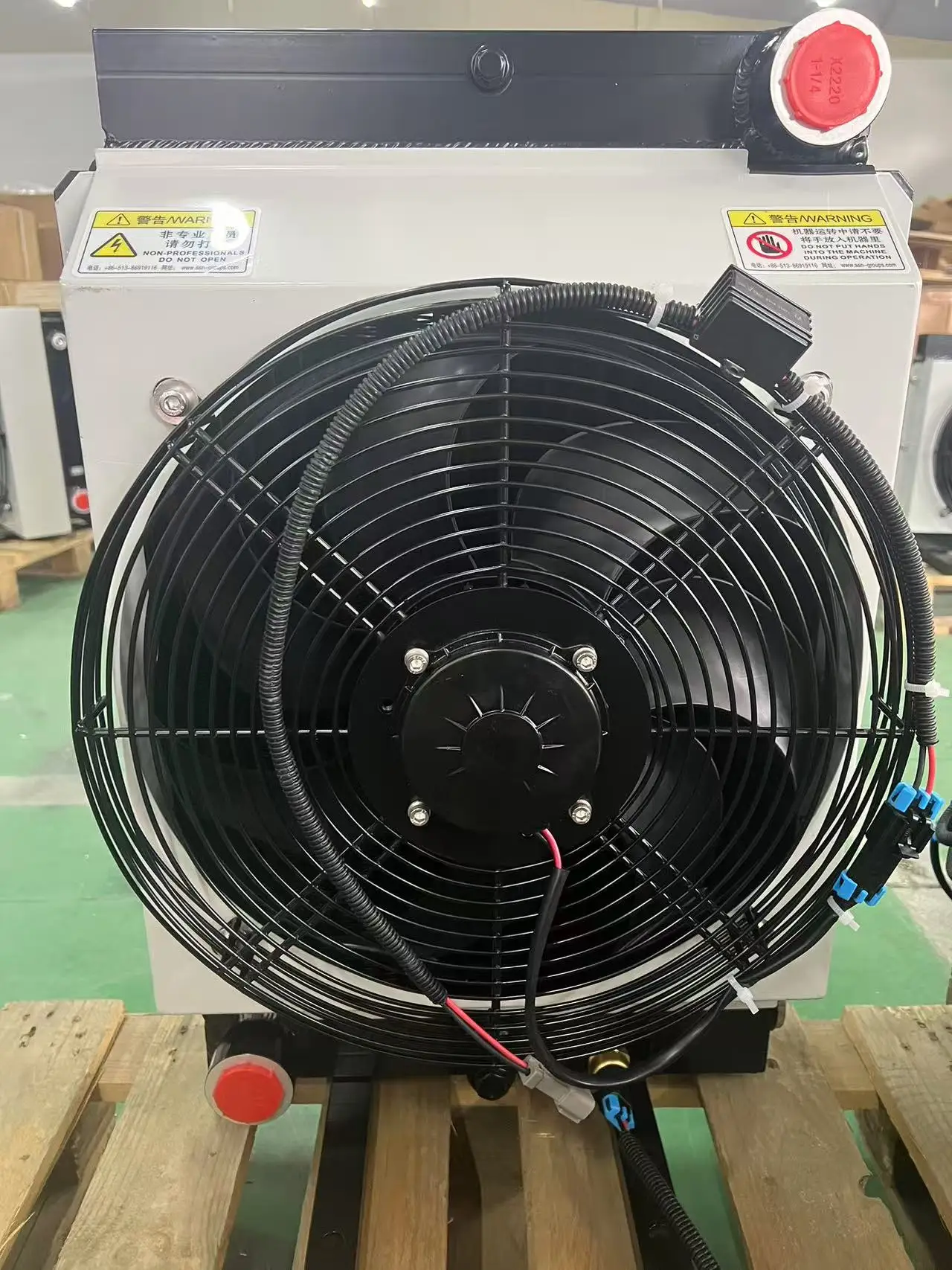 High Performance DC Motor Driven Water Oil Heat Exchanger Pressure Vessel for Construction Machinery Engine Cooling System