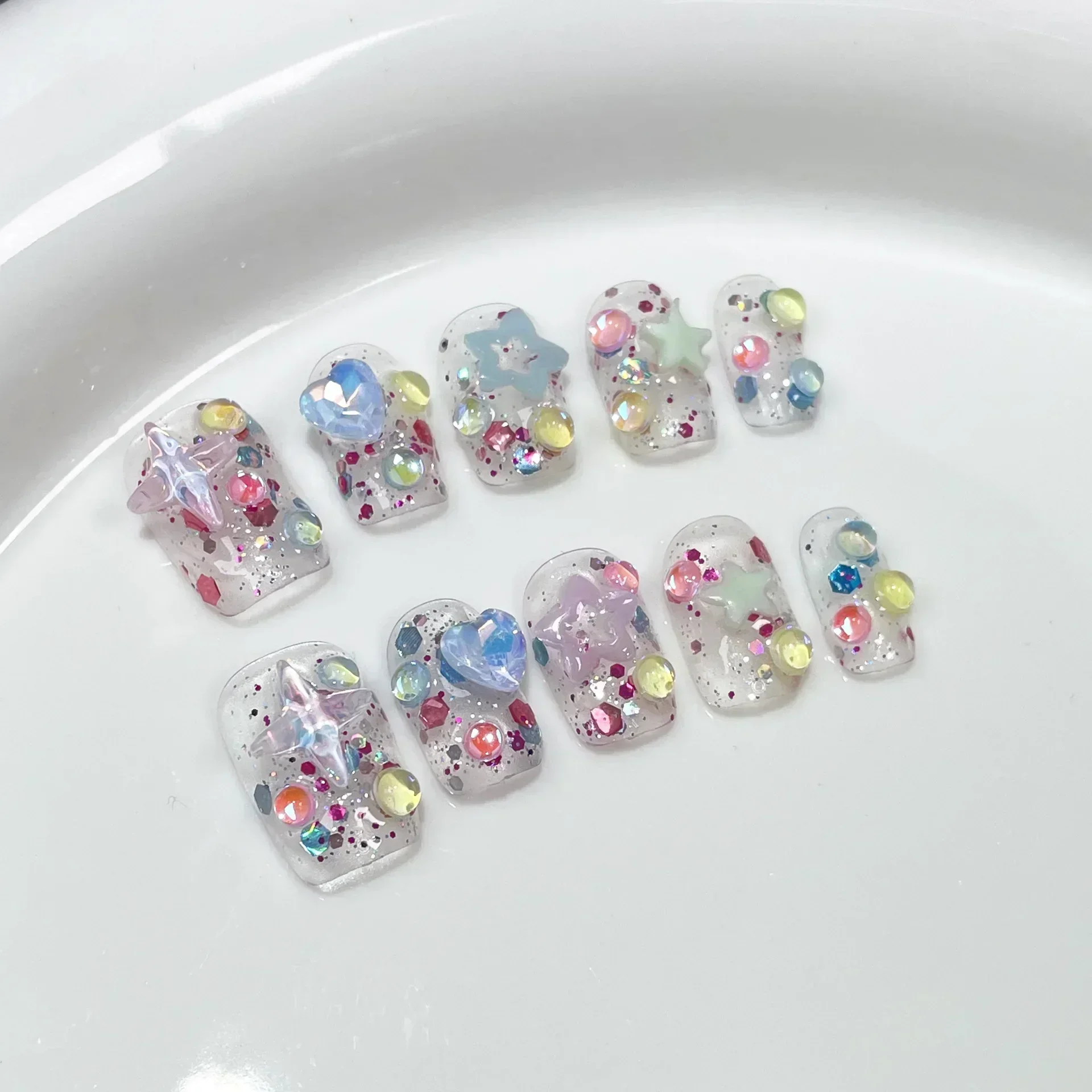 10Pcs Pink Handmade Press On Nails Full Cover Bear Heart Design Short Round Rhinestone False Nails Wearable Manicure Nail Tips