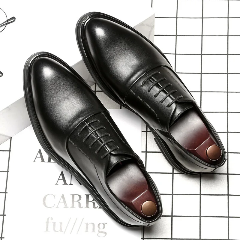 

Men Pointed Toe Lace Up Dress Shoes Men Thick Sole Business Casual Leather Shoes British Soft Leather Men's Wedding Shoes Luxury