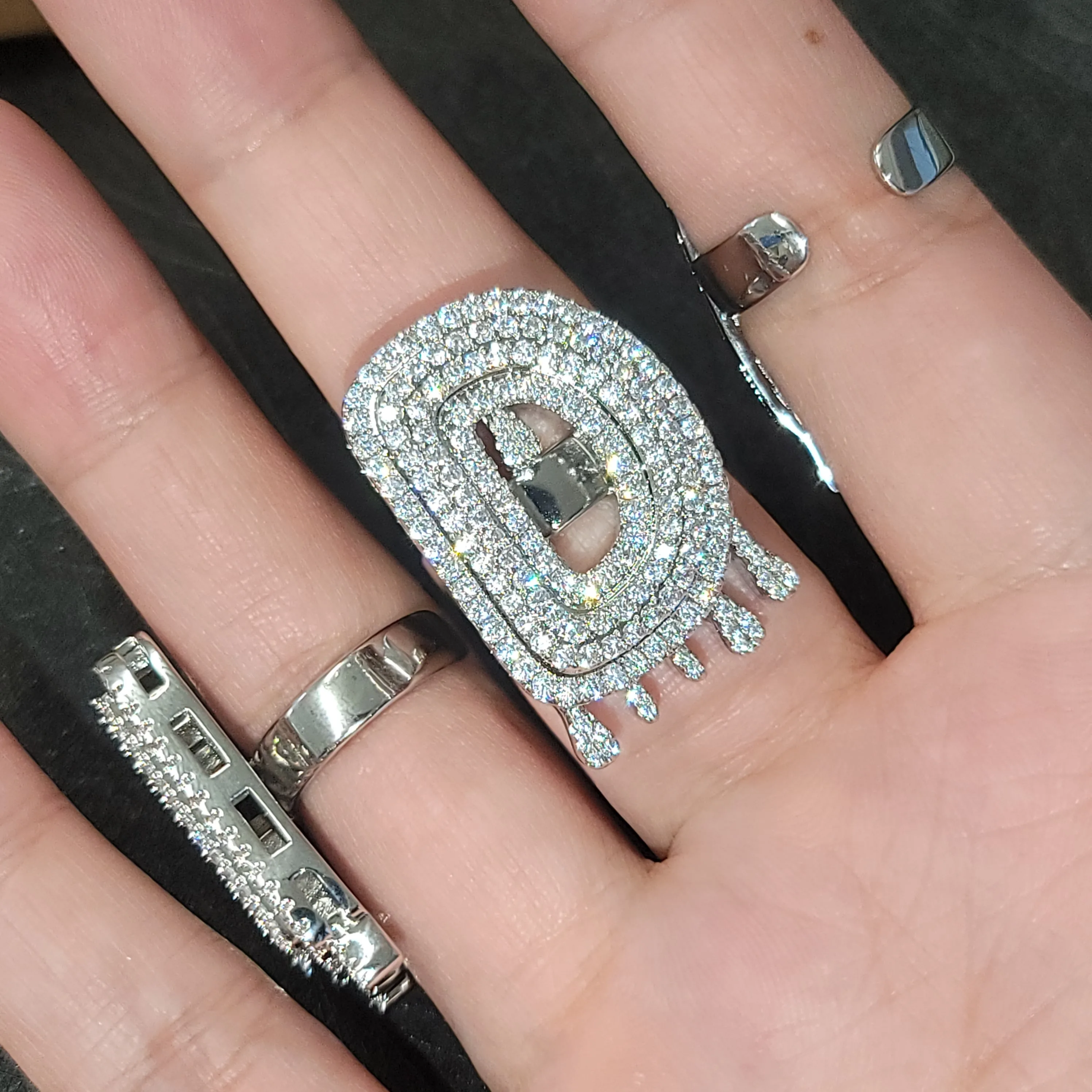 تخصيص كامل تمهيد الماس الجليدية خاتم شخصية قطرات الماء رسائل خواتم قابل للتعديل حجم الهيب هوب مجوهرات اكسسوارات