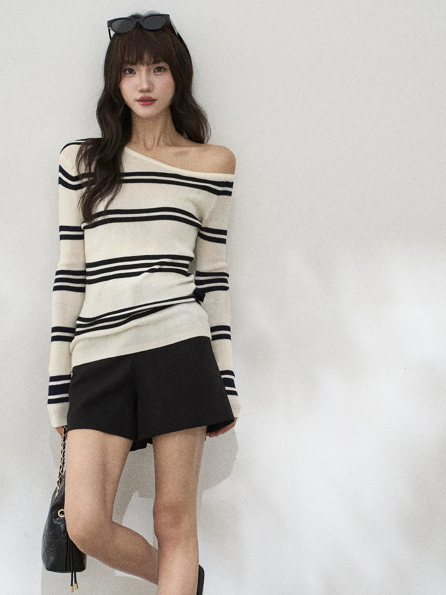 

Повседневный вязаный топ в полоску для женщин, с открытыми плечами, облегающий, весенний, модный, в корейском стиле, из полиэфирного волокна, с длинными рукавами, дышащий