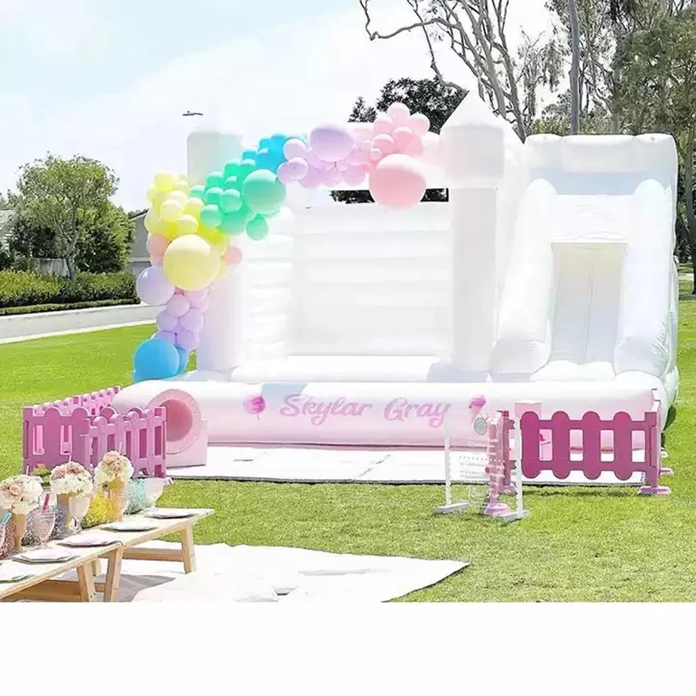 งานแต่งงานสีขาว Bounce House Inflatable Bouncy ปราสาทสไลด์ Commercial เด็กตลก Combo Ball Pit สําหรับอาบน้ําเด็ก