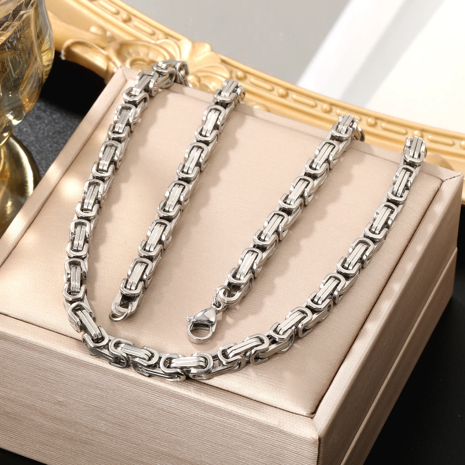 

LUXUKISSKIDS 5mm Thick Link Chain Heavy Byzantine Long Chain Necklaces Stainless Steel Strong Necklace Hip Hop Punk Male Jewelry