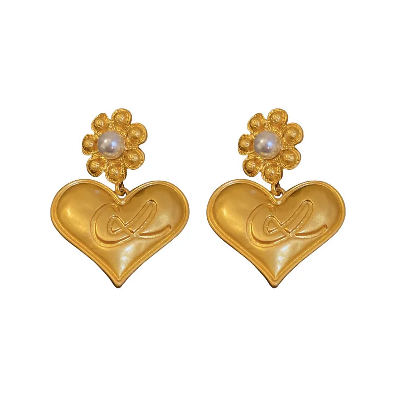 ladies vintage baroque earrings women\'s fashion crystal gold earrings