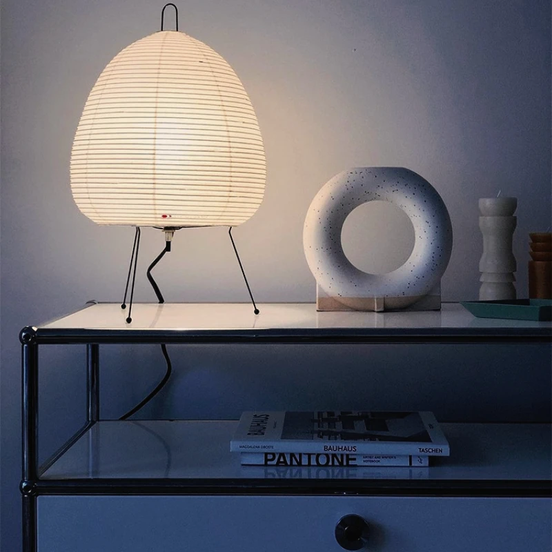 

Japanese Designer Akari Noguchi Yong Luster Floor Lamp Rice Paper Croissant Shape Homestay Bedroom LED Light Room Decoration