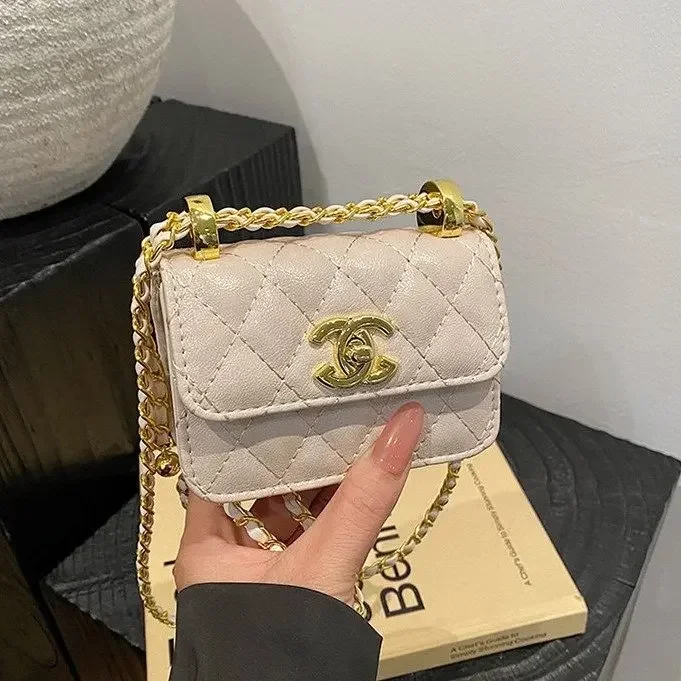 

2025 New Arrival! Women's Mini Chain Bag - Small Square Style, Fashionable Shoulder & Messenger, Diamond Patterned Chain Strap