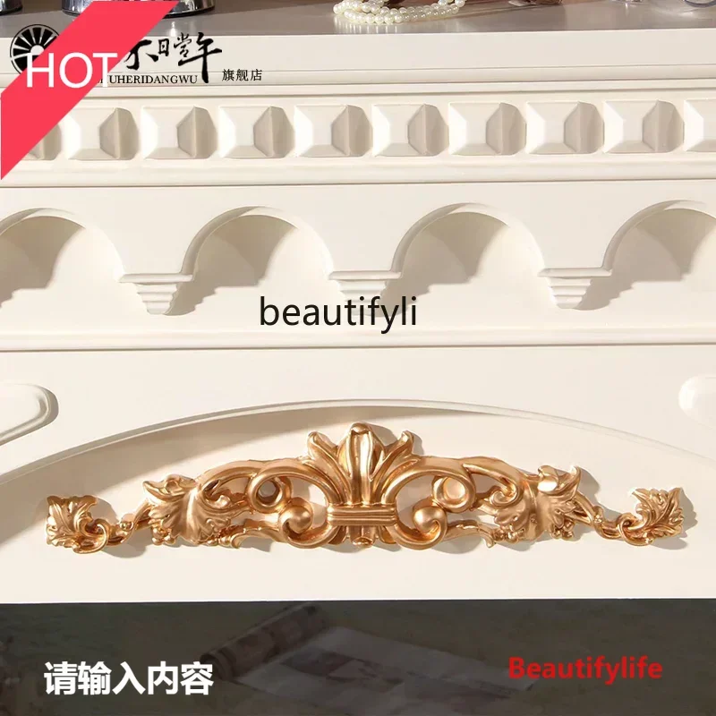 نمط جديد NQ النمط الأوروبي الموقد الأساسية الرجعية محاكاة لهب الموقد الكهربائي الأساسية غرفة المعيشة خشب متين خزائن التحف